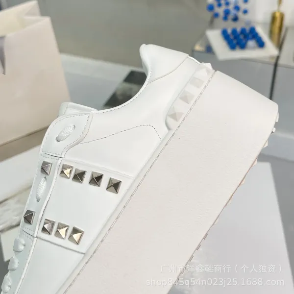 Valentino Garavani Rockstud Flat White Platform Sneakers - 14