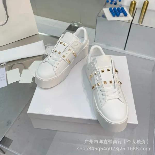 Valentino Garavani Rockstud Flat White Platform Sneakers - 25