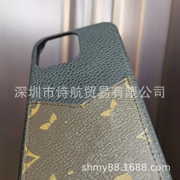 Louis Vuitton Monogram Empreinte Cardholder Phone Case Black - 7