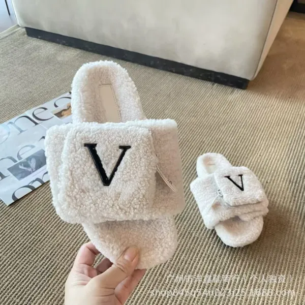 Valentino Garavani VLogo Shearling Slippers Brown - 5