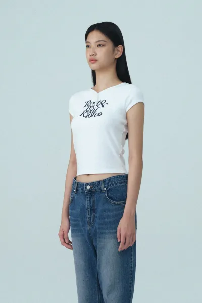 Rose & Resurrection Rest & Recreation White Graphic T-Shirt - 5