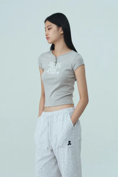 Rose & Resurrection Rest & Recreation White Graphic T-Shirt - 9