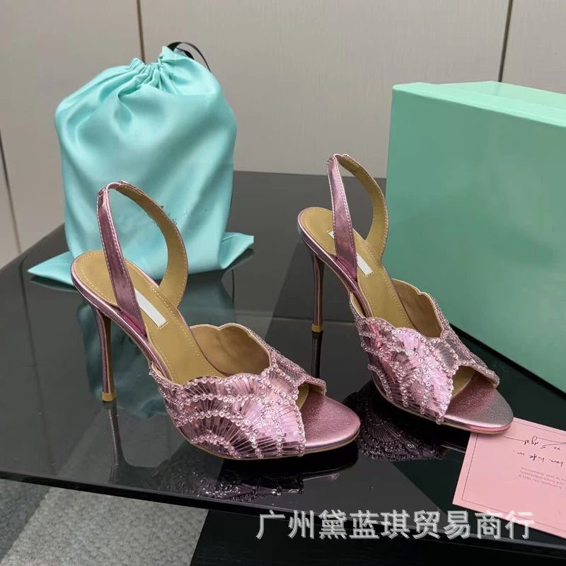 菠萝外贸跨境高端大码手缝亮片串珠鱼嘴高跟凉鞋花瓣装饰性感欧美: findsindex.com