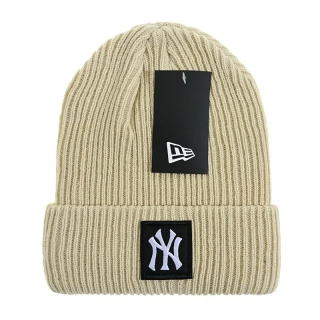 Canada Goose Hats Rib-knit cuffed beanie with Arctic Program patch product detail image 20