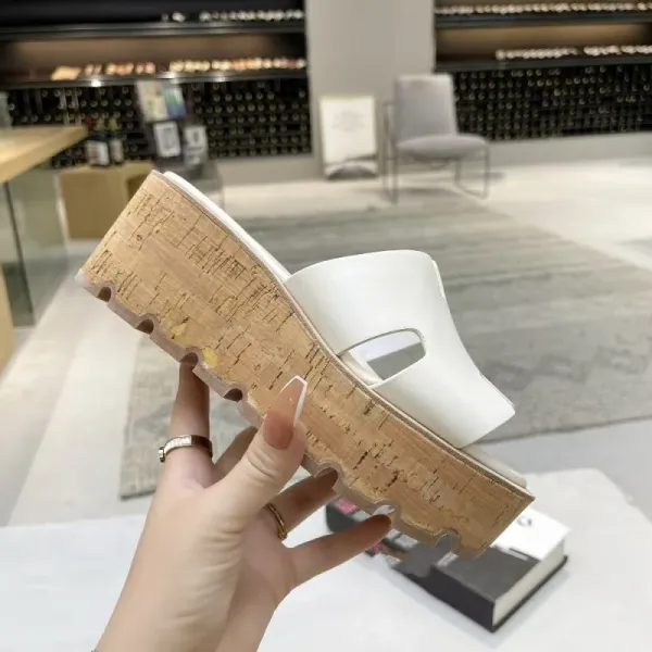 Hermès Oran Slide Sandals Beige Cork Platform Sandals - 4