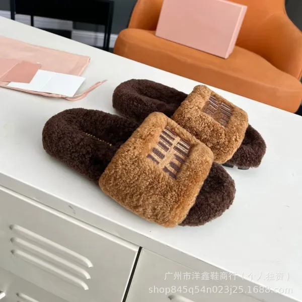 UGG Fluff Slide Brown Beige Shearling Slippers - 24