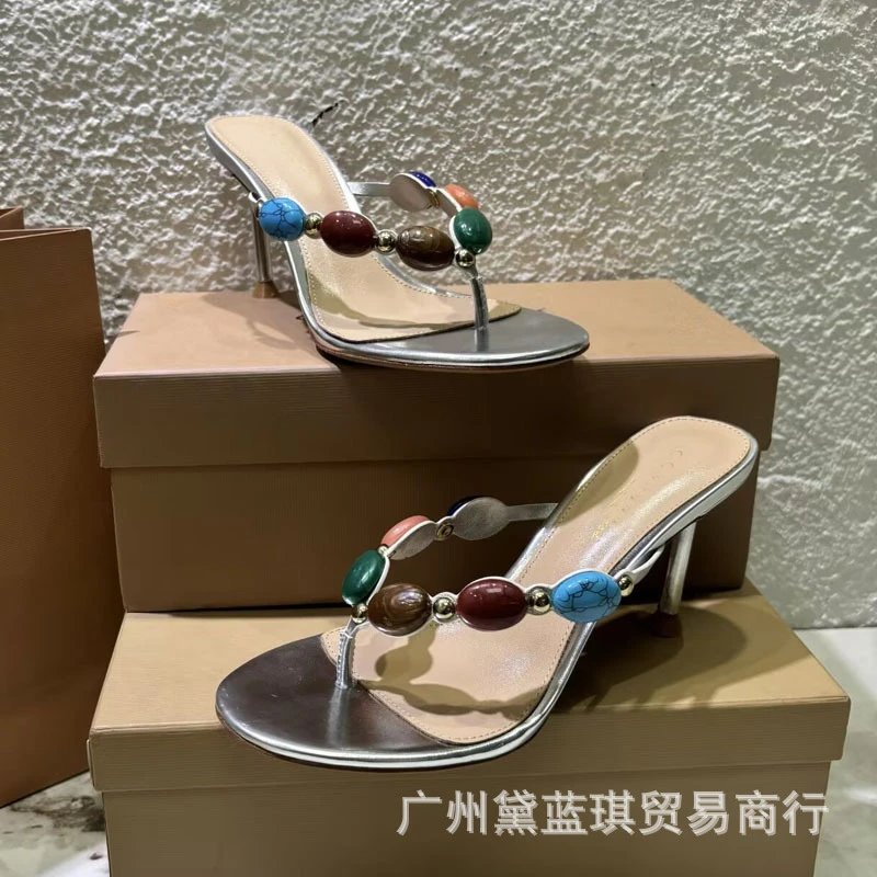 银色