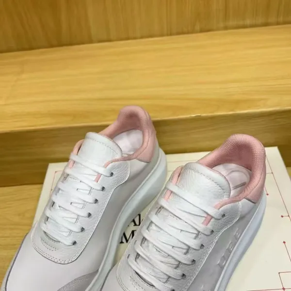 Alexander McQueen Oversized Sole Sneakers in Pale Pink and White - 16