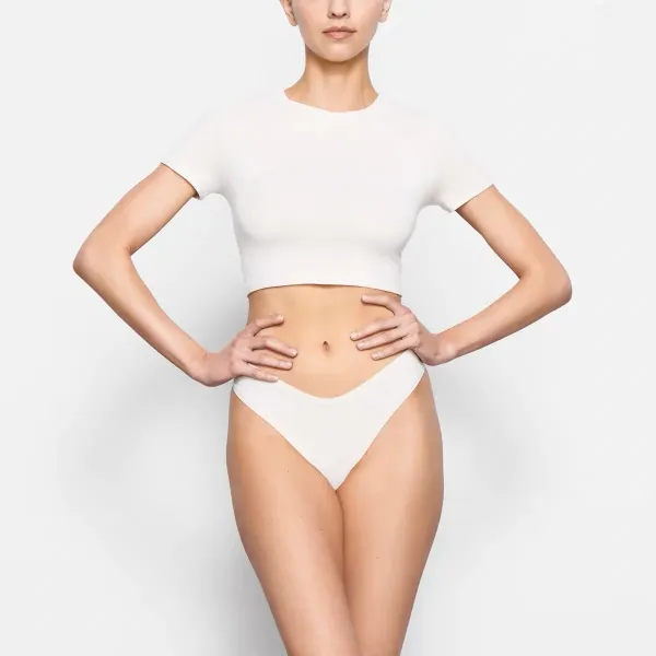 Design Cropped Performance Tee Pink - 2