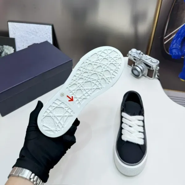 Off-White x Nike Dunk Low Brown and Blue Chunky Sneakers - 7