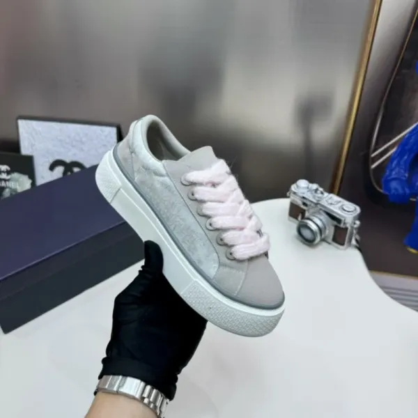 Off-White x Nike Dunk Low Brown and Blue Chunky Sneakers - 21