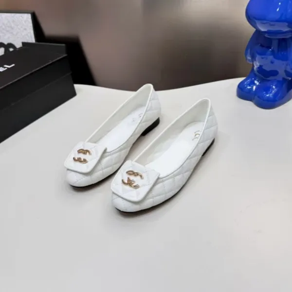 Chanel CC Logo Quilted Beige Ballet Flats - 15