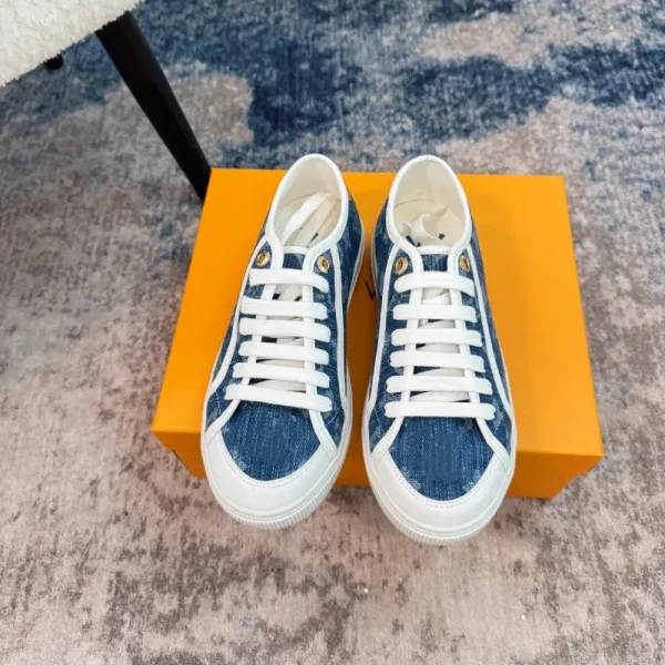 Louis Vuitton LV Trainer Pink Monogram Canvas Sneakers - 7