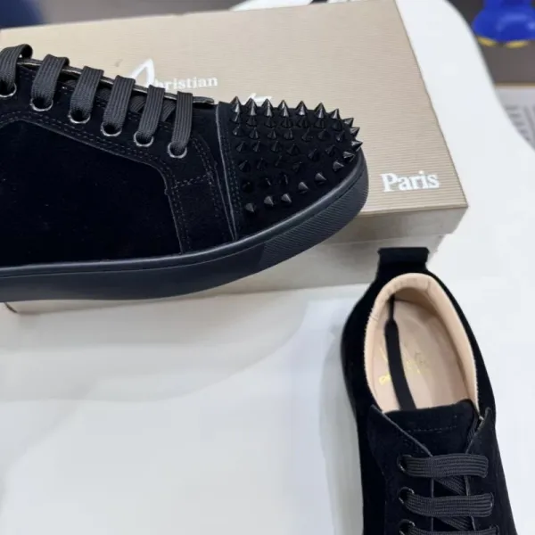 Valentino Garavani Rockstud Spike Low-Top Black Sneakers - 8