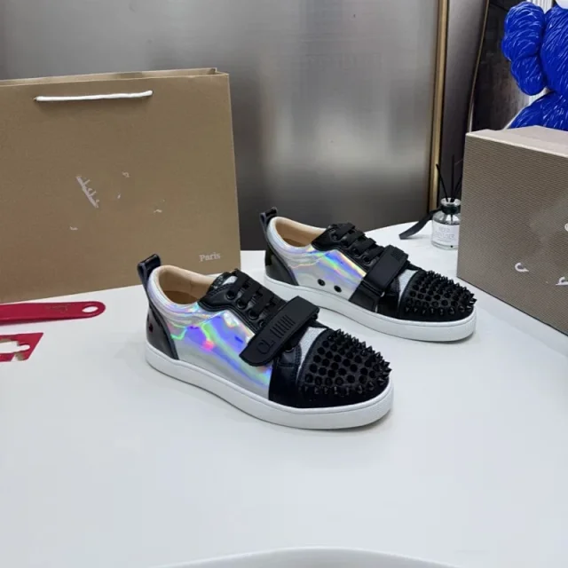 Christian Louboutin Sneakers Low-Top Lace-Up with Spike Studs product detail image 15