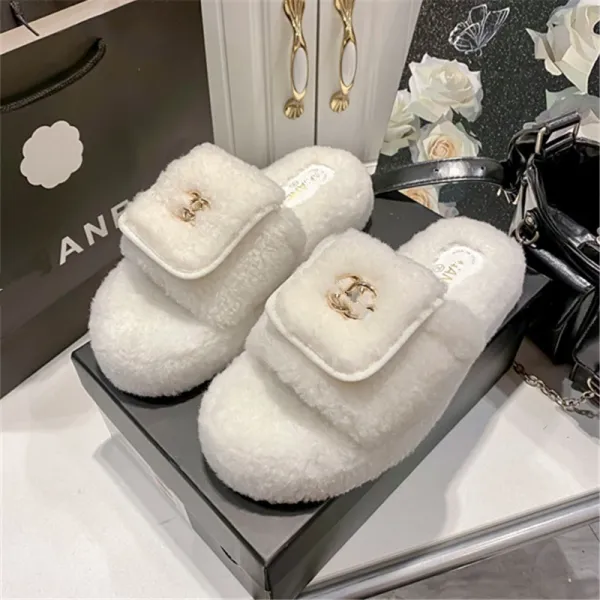 Chanel-inspired Faux Shearling Slide Slippers Beige Slippers - 16