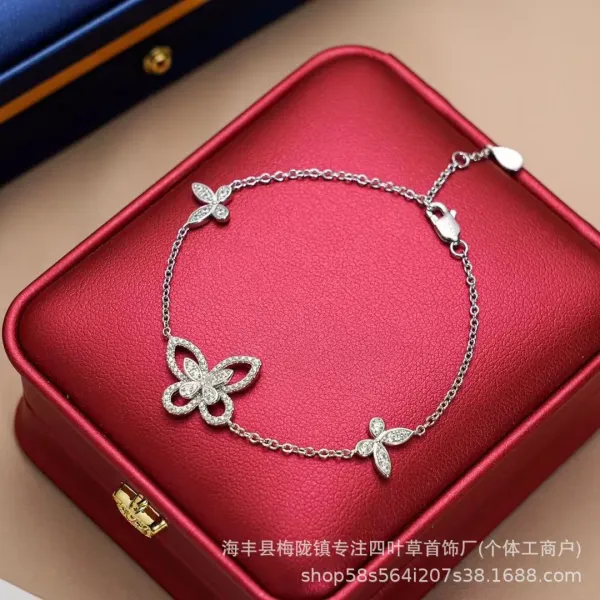 Four-Leaf Clover Bracelet with Cubic Zirconia Silver Tone Bracelet - 4