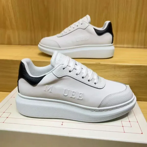 Alexander McQueen Oversized Sole Sneakers in Pale Pink and White - 12