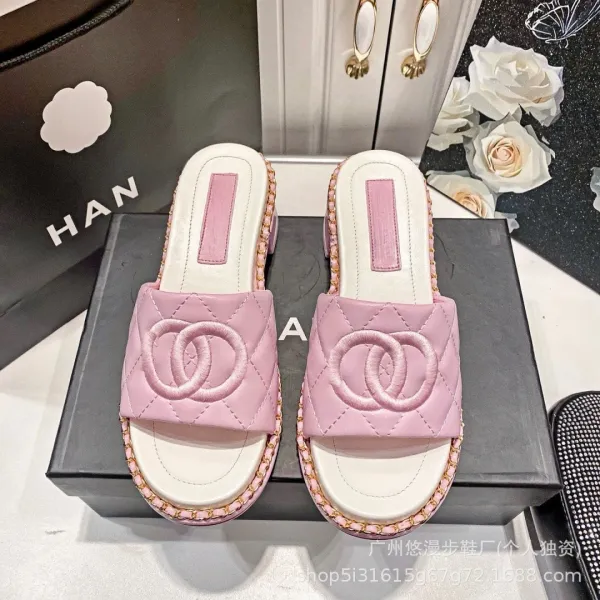 Chanel CC Logo Quilted Chain-Trim Slide Sandals Black and White - 4