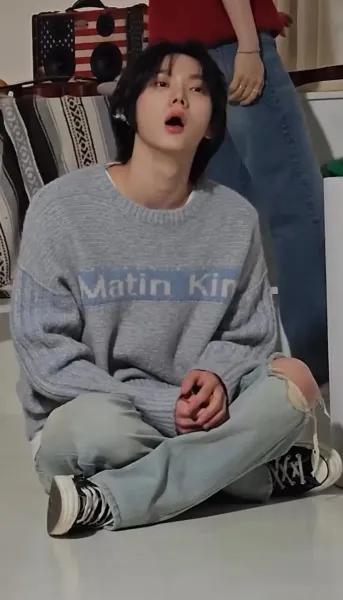 Maison Kitsuné Logo Knit Sweater Gray - 40