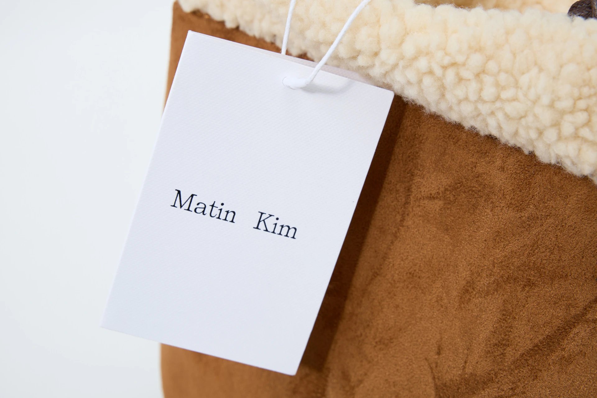 Matin Kim Shearling-Trimmed Suede Tote Bag Brown - 21