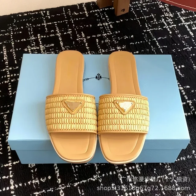 Unbranded Sandals Woven square-toe slide with triangle appliqué product detail image 3