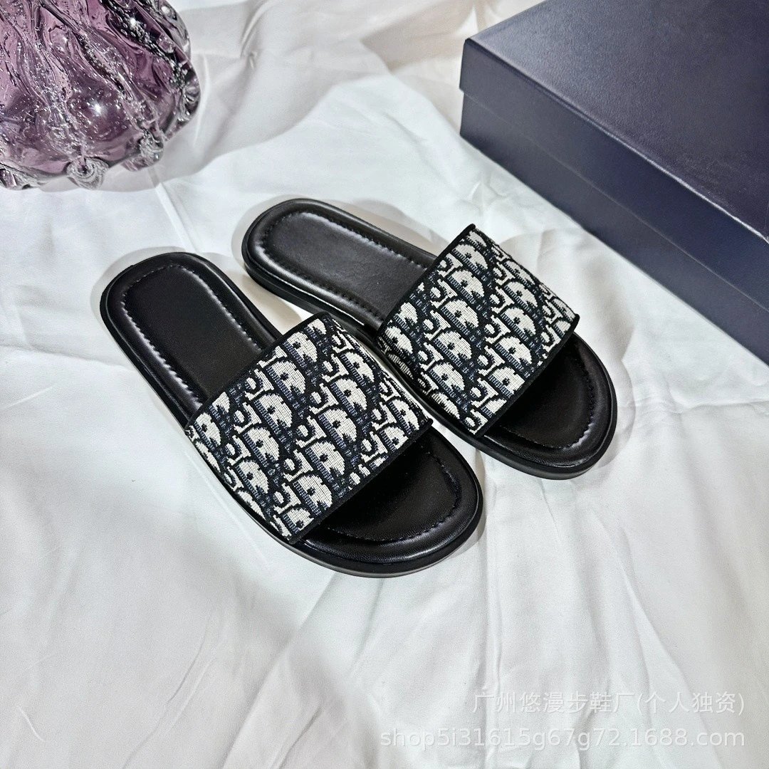 Dior Oblique Slide Sandals Black and White