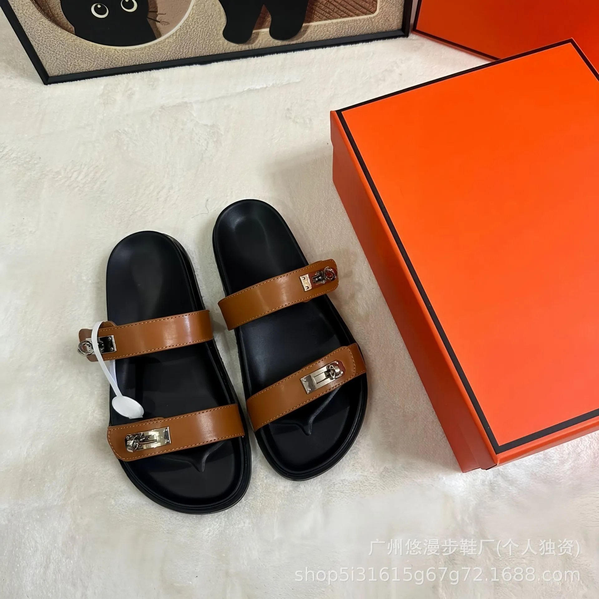 Hermès Kelly Slide Black Leather Sandals - 7