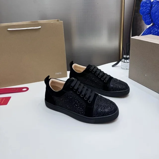 Christian Louboutin Sneakers Low-Top Lace-Up with Spike Studs product detail image 20