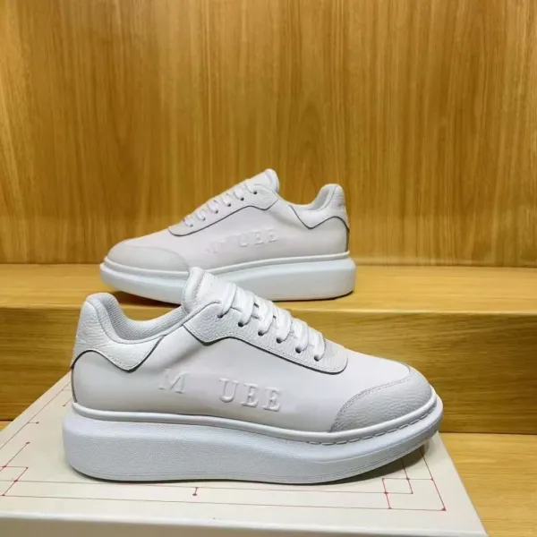 Alexander McQueen Oversized Sole Sneakers in Pale Pink and White - 13
