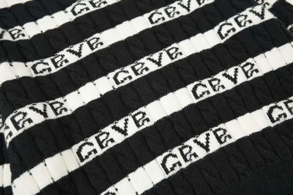 GRA Logo Stripe Ribbed Knit Sweater White/Gray - 13