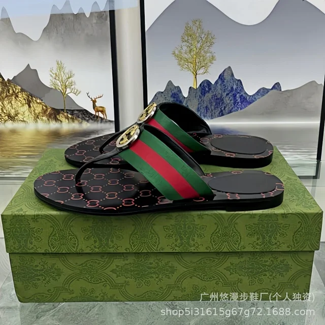Gucci Sandals Double G buckle thong product detail image 15
