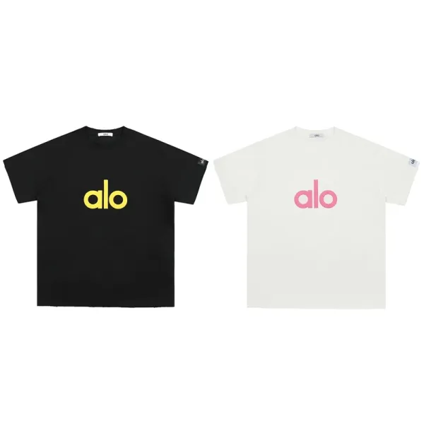 Alo Yoga Logo Graphic Black T-Shirt - 5