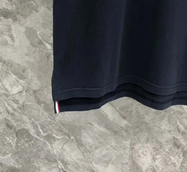 Thom Browne Anchor Embroidered Navy T-Shirt - 26