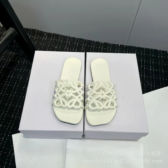 Loewe Slippers Anagram Woven Slide product detail image 2