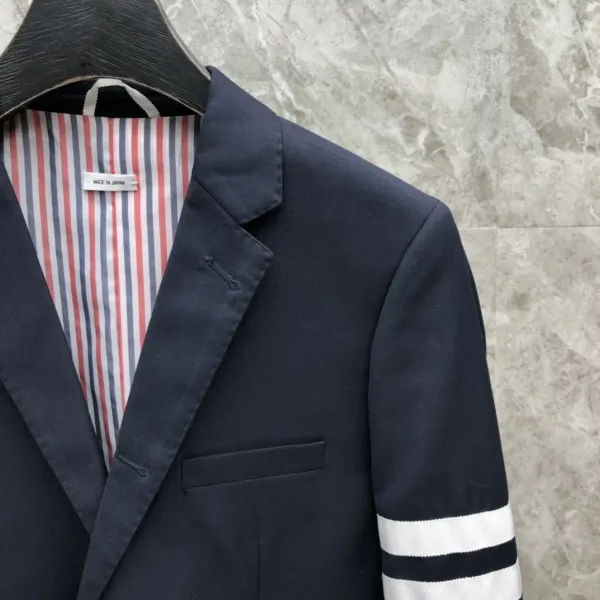 Thom Browne Classic Four-Bar Stripe Navy Blazer - 13