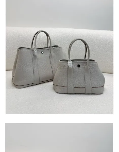 Hermès Picotin Lock in Burgundy Taurillon Leather Handbags - 32