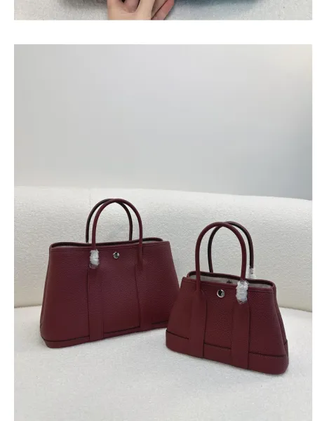 Hermès Picotin Lock in Burgundy Taurillon Leather Handbags - 40
