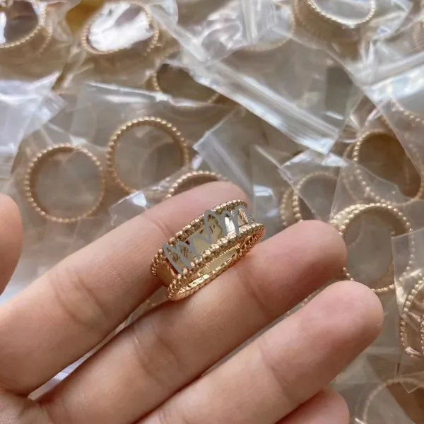 Van Cleef & Arpels Alhambra Signature Ring Gold/Silver - 5