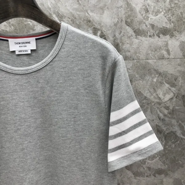 Thom Browne 4-Bar Stripe Ribbed T-Shirt Burgundy - 22