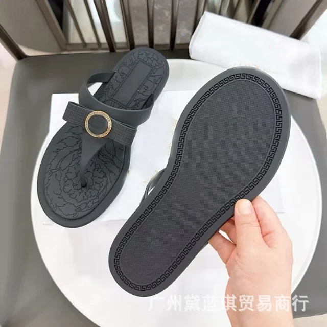 Unbranded Sandals Flat thong with slingback strap and round medallion detail product detail image 6