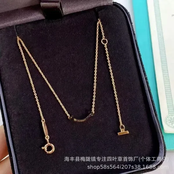 CNC-Plated 1.0μm Gold Mini Smiling Face Pendant Necklace in Rose Gold - 4
