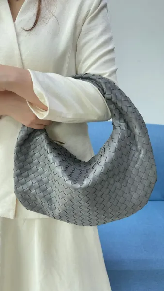 Bottega Veneta The Pouch Black Woven Leather Hobo Bag - 13