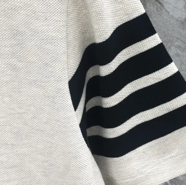 Thom Browne 4-Bar Stripe Cotton T-Shirt Beige T-Shirt - 7