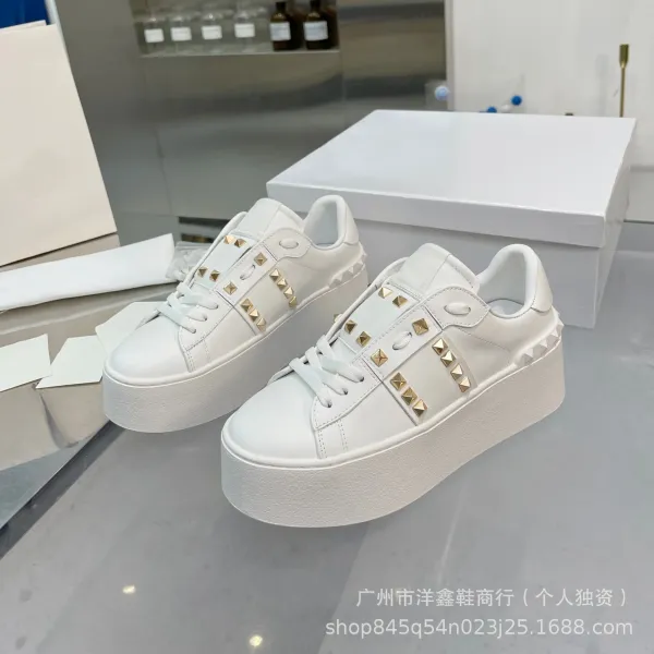 Valentino Garavani Rockstud Flat White Platform Sneakers - 20