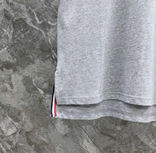 Thom Browne Anchor Embroidered Navy T-Shirt - 33