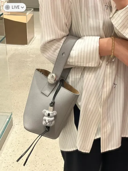 Hermès Picotin Lock 18 Gray Togo Leather Bucket Bag - 37