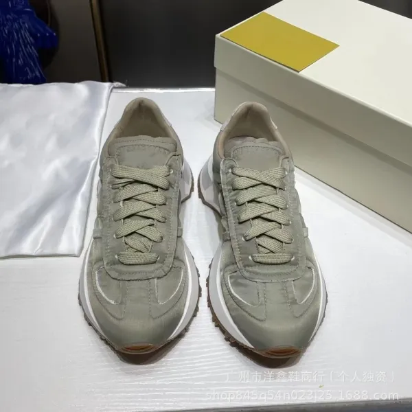 Maison Margiela Tabi Sneaker Black Beige Chunky Sneakers - 31