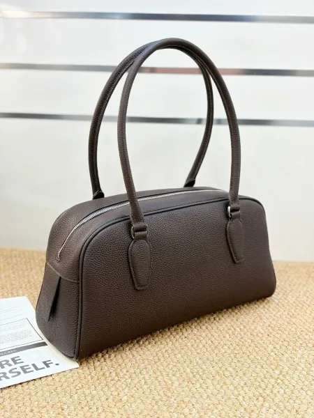 Hermès Bolide 27 Black Togo Leather Handbag - 8