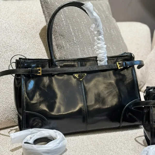 Prada Cahier Patent Leather Black Handbag - 12
